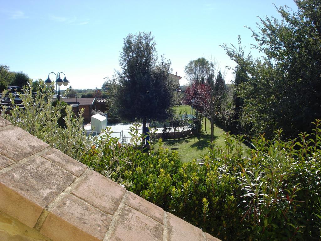 Residence Serristori Castiglion Fiorentino Exterior photo